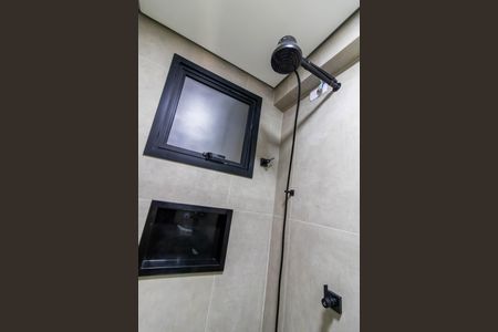 Banheiro de kitnet/studio para alugar com 0 quarto, 25m² em Vila Augusta, Guarulhos