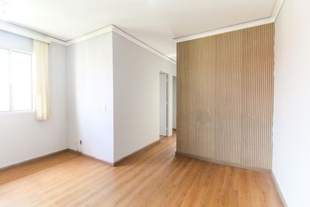 Sala de apartamento para alugar com 2 quartos, 48m² em Jardim Sao Miguel, Ferraz de Vasconcelos