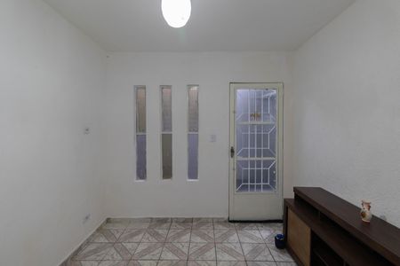 Sala de casa para alugar com 1 quarto, 70m² em Vila Curuçá Velha, São Paulo
