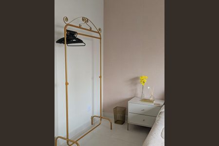 Quarto de apartamento para alugar com 2 quartos, 96m² em Campo Grande, Santos