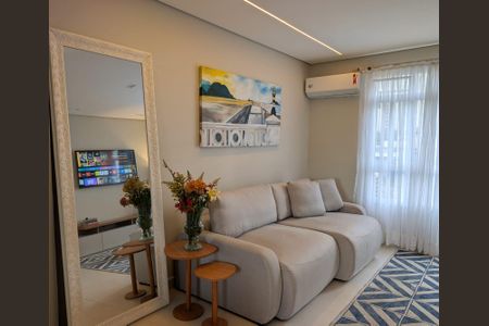 Sala de apartamento para alugar com 2 quartos, 96m² em Campo Grande, Santos