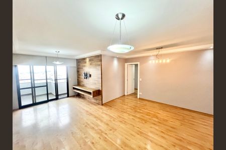 Sala de apartamento para alugar com 3 quartos, 115m² em Vila Pauliceia, São Paulo