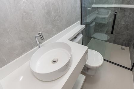 Banheiro da Suíte de apartamento para alugar com 2 quartos, 58m² em Orestes Ongaro, Sumaré