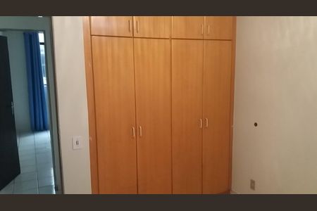 Apartamento para alugar com 2 quartos, 80m² em Jardim Goiás, Goiânia