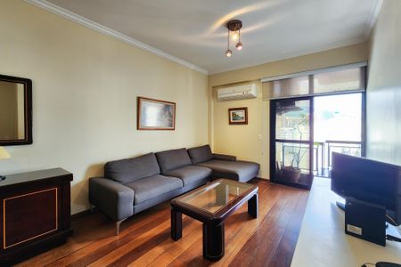 Sala de apartamento para alugar com 2 quartos, 79m² em Maracanã, Rio de Janeiro