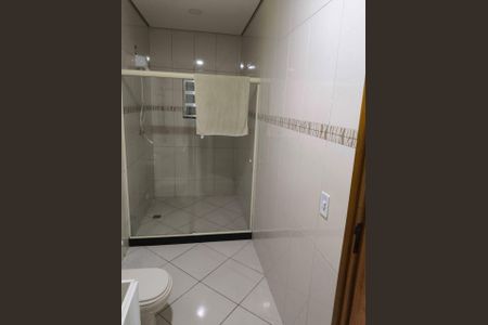 Banheiro de casa para alugar com 2 quartos, 70m² em Chácaras Rio-Petrópolis, Duque de Caxias