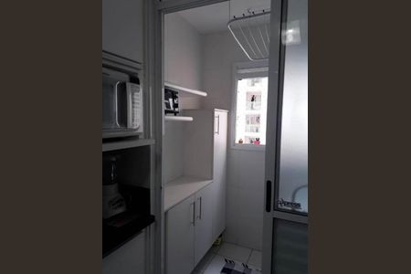 Cozinha de apartamento à venda com 2 quartos, 62m² em Usina Piratininga, São Paulo