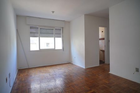 Sala de apartamento para alugar com 2 quartos, 56m² em Vila Ipiranga, Porto Alegre