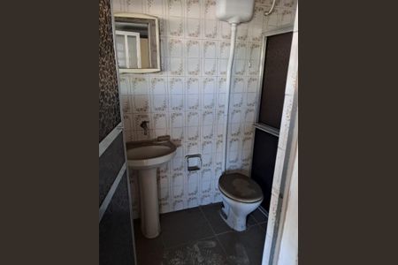 Banheiro de casa para alugar com 2 quartos, 75m² em Nova Cidade, São Gonçalo