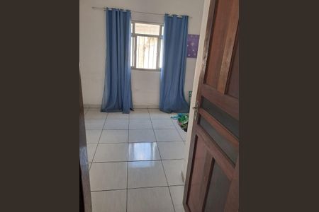 Sala de casa para alugar com 2 quartos, 75m² em Nova Cidade, São Gonçalo