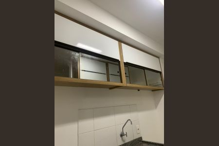 Cozinha de apartamento à venda com 2 quartos, 59m² em Bethaville I, Barueri