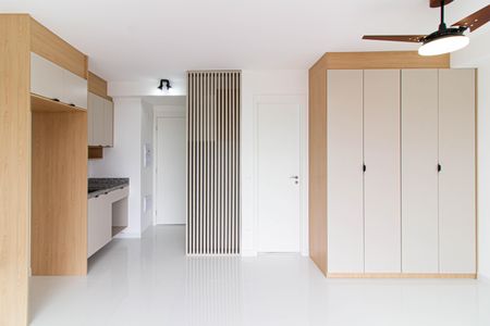 Stúdio de kitnet/studio para alugar com 1 quarto, 33m² em Pompeia, São Paulo
