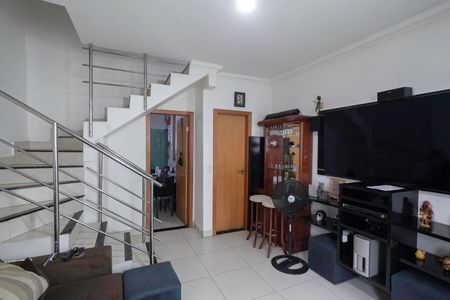 Sala de casa de condomínio à venda com 3 quartos, 86m² em Arvoredo Ii, Contagem