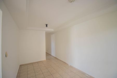 Sala de apartamento para alugar com 2 quartos, 64m² em Colubandê, São Gonçalo