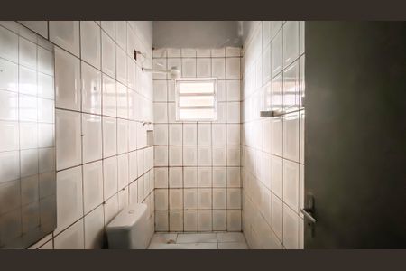 Banheiro de casa para alugar com 1 quarto, 40m² em Parque Artur Alvim, São Paulo