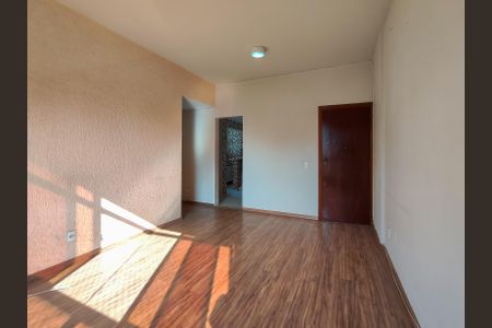 Sala de apartamento para alugar com 2 quartos, 75m² em Grajaú, Rio de Janeiro