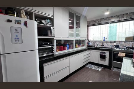 Casa para alugar com 5 quartos, 360m² em Colégio Batista, Belo Horizonte