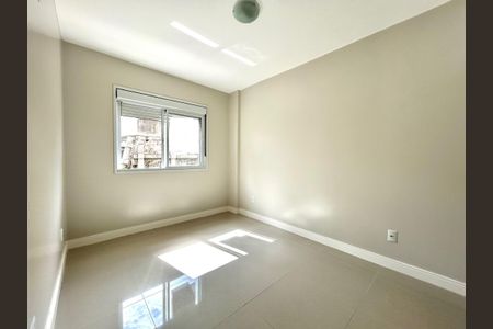 Quarto 1 de apartamento para alugar com 2 quartos, 67m² em Centro, Florianópolis