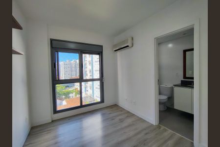 Suite de apartamento para alugar com 2 quartos, 71m² em Centro, Florianópolis