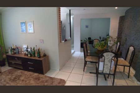 Casa de Condomínio à venda com 2 quartos, 120m² em Ville de Montagne, Nova Lima