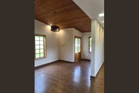 Casa de Condomínio à venda com 2 quartos, 126m² em Arvoredo, Nova Lima