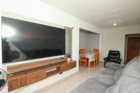 Sala de apartamento à venda com 3 quartos, 75m² em Jardim Santo André, Santo André