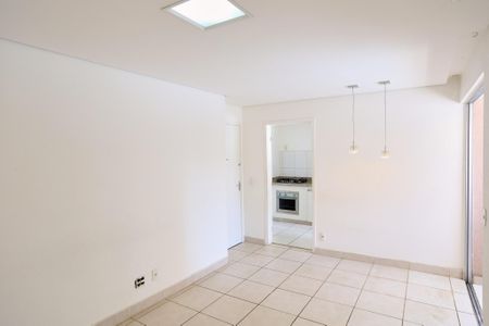 Sala de apartamento à venda com 2 quartos, 54m² em Pompéia, Belo Horizonte