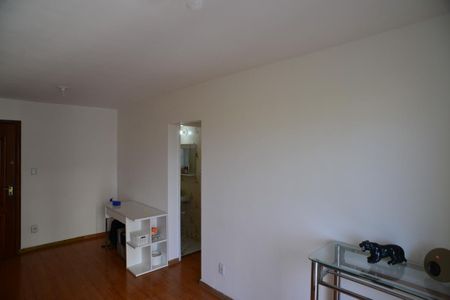 Sala de apartamento para alugar com 2 quartos, 66m² em Itanhangá, Rio de Janeiro