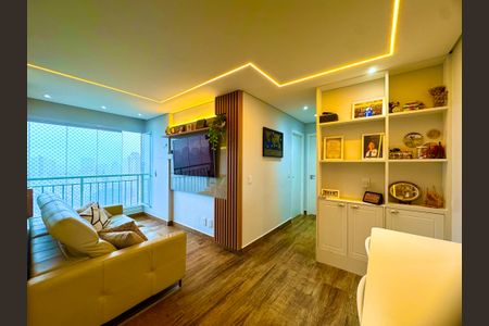 Sala de apartamento à venda com 2 quartos, 53m² em Jardim Vila Galvao, Guarulhos