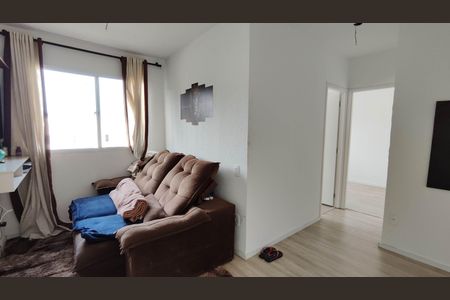 Sala de apartamento para alugar com 2 quartos, 42m² em Vila Perracini, Poá