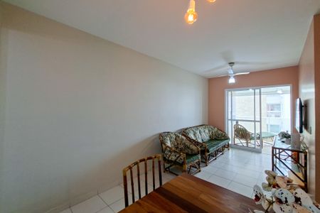 Sala de apartamento para alugar com 2 quartos, 70m² em Nova Mirim, Praia Grande