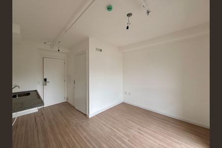 Quarto de kitnet/studio para alugar com 0 quarto, 24m² em Vila Cordeiro, São Paulo