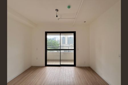 Quarto de kitnet/studio para alugar com 0 quarto, 24m² em Vila Cordeiro, São Paulo