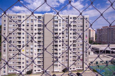 Vista da sala de apartamento para alugar com 2 quartos, 45m² em Colubandê, São Gonçalo