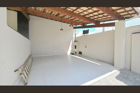 Casa à venda com 4 quartos, 290m² em Joá, Lagoa Santa