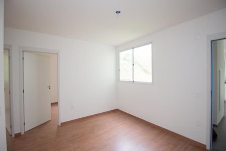 Sala de apartamento para alugar com 2 quartos, 43m² em Tijuca, Contagem