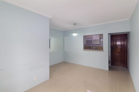 Sala de apartamento para alugar com 3 quartos, 74m² em Parque Tomas Saraiva, São Paulo