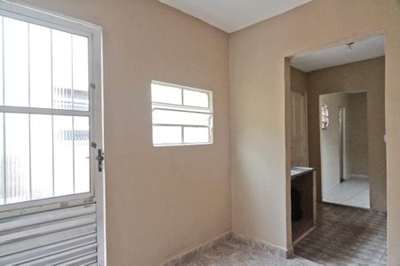 Casa para alugar com 2 quartos, 38m² em Parque Mandi, São Paulo