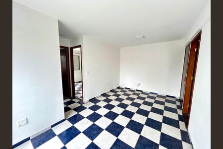 Sala de apartamento para alugar com 2 quartos, 50m² em Jardim Vila Galvao, Guarulhos