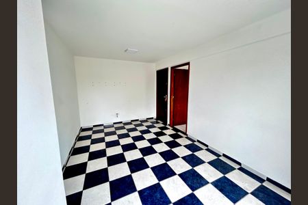 Sala de apartamento para alugar com 2 quartos, 50m² em Jardim Vila Galvao, Guarulhos