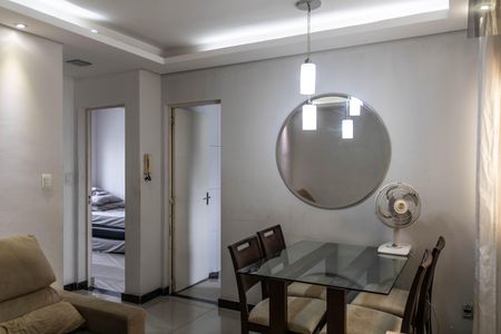 Sala de apartamento para alugar com 2 quartos, 45m² em Estrela do Oriente, Belo Horizonte