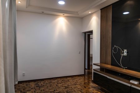 Sala de apartamento para alugar com 3 quartos, 104m² em Salgado Filho, Belo Horizonte