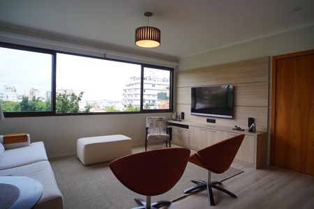 Sala de apartamento para alugar com 3 quartos, 131m² em São João, Porto Alegre