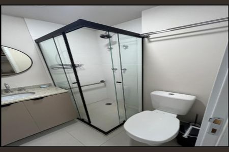 Banheiro de apartamento para alugar com 1 quarto, 21m² em Vila Mariana, São Paulo