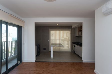 Sala de apartamento para alugar com 2 quartos, 75m² em Jardim Vera Cruz, São Paulo