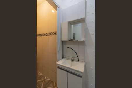 Suíte de casa para alugar com 2 quartos, 54m² em Parque Santo Antonio, Guarulhos