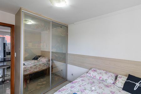 Quarto 2 de apartamento à venda com 2 quartos, 47m² em Conjunto Residencial José Bonifácio, São Paulo