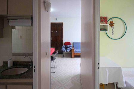 Corredor de apartamento à venda com 3 quartos, 60m² em Jardim Ibitirama, São Paulo