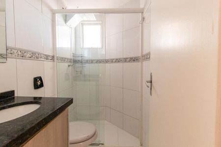 Banheiro Corredor de apartamento para alugar com 3 quartos, 60m² em Novo Mundo, Curitiba