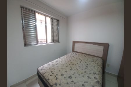 Quarto 1 de apartamento para alugar com 2 quartos, 45m² em Centro, São Vicente